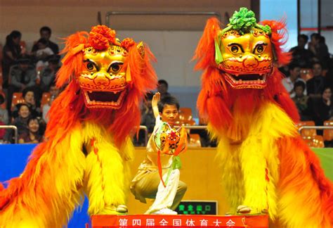 lion dance meaning and the cultural significance of lion dance in different countries